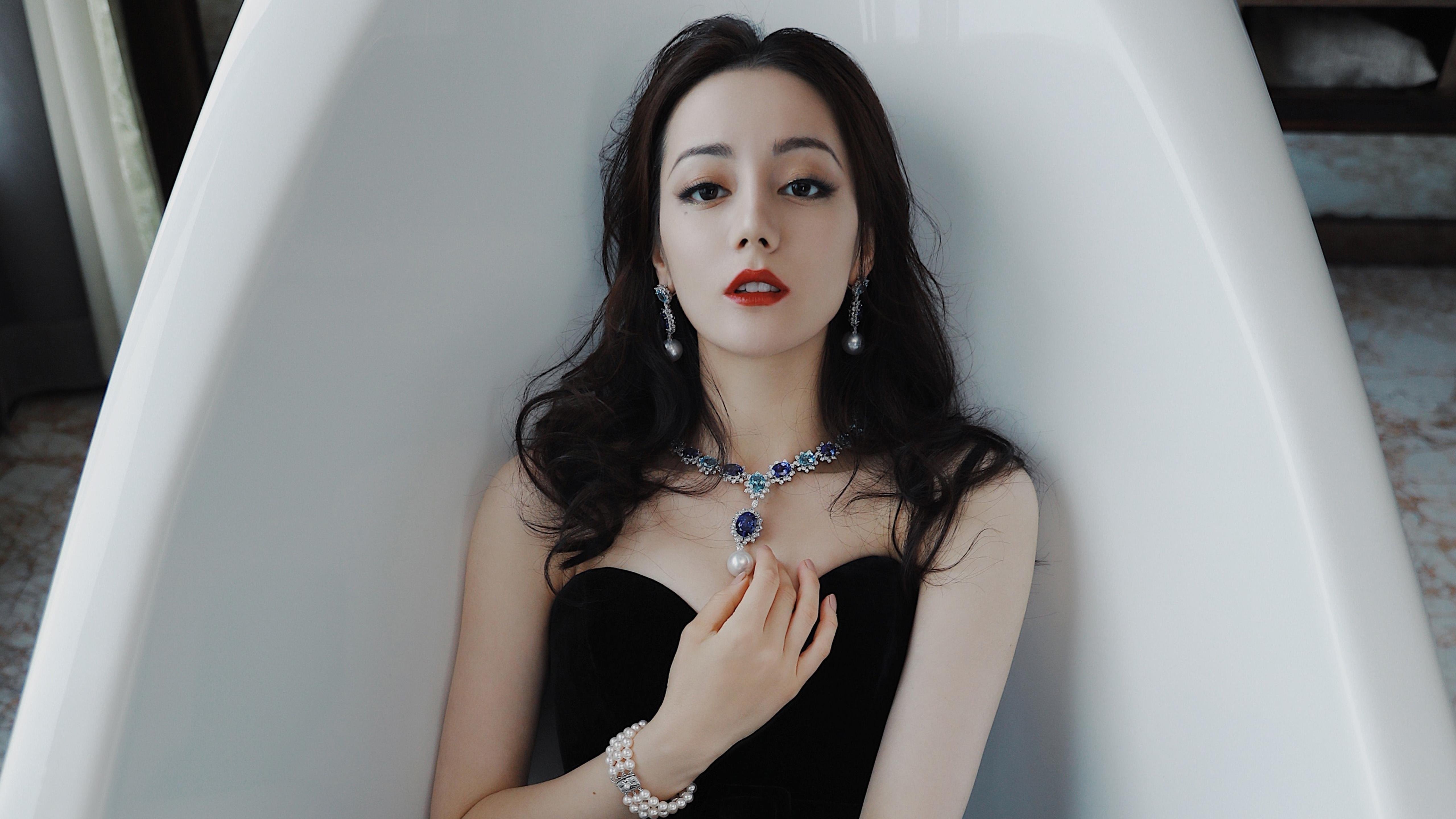 奇才队年轻球员表现稳健，奇才队明星球员