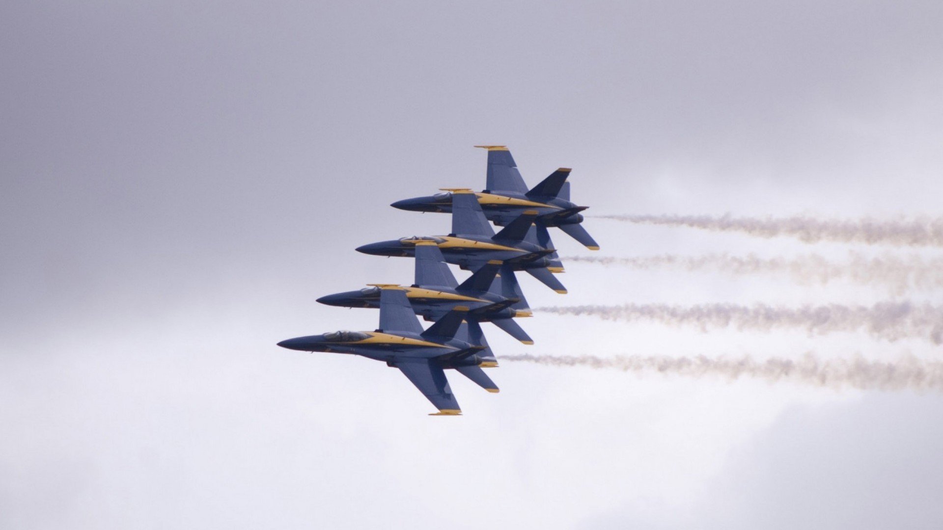 欧预赛中法国表现抢眼——受到球迷追捧，法国队欧预赛名单