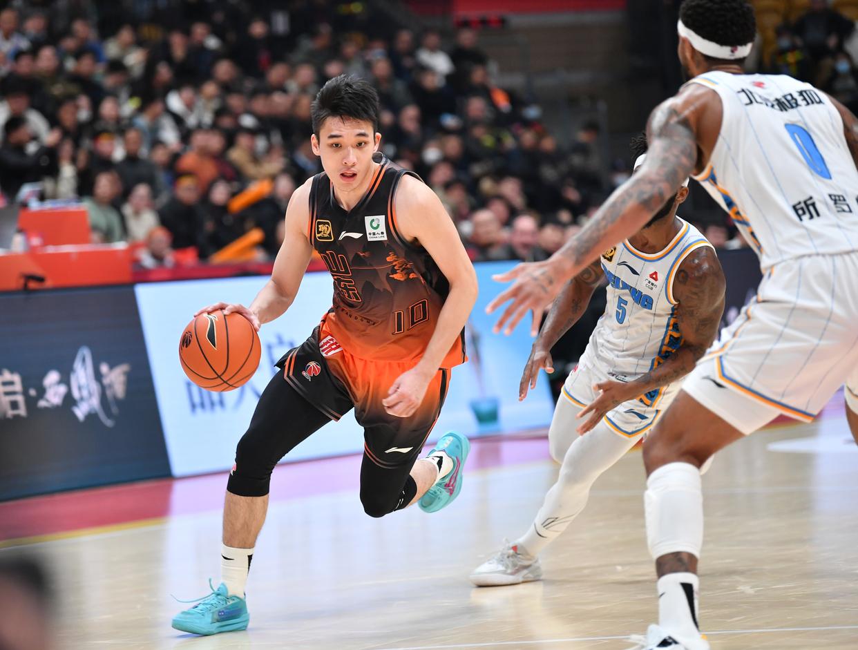 B体育官方网址：CBA球队未来发展规划：打造百年俱乐部