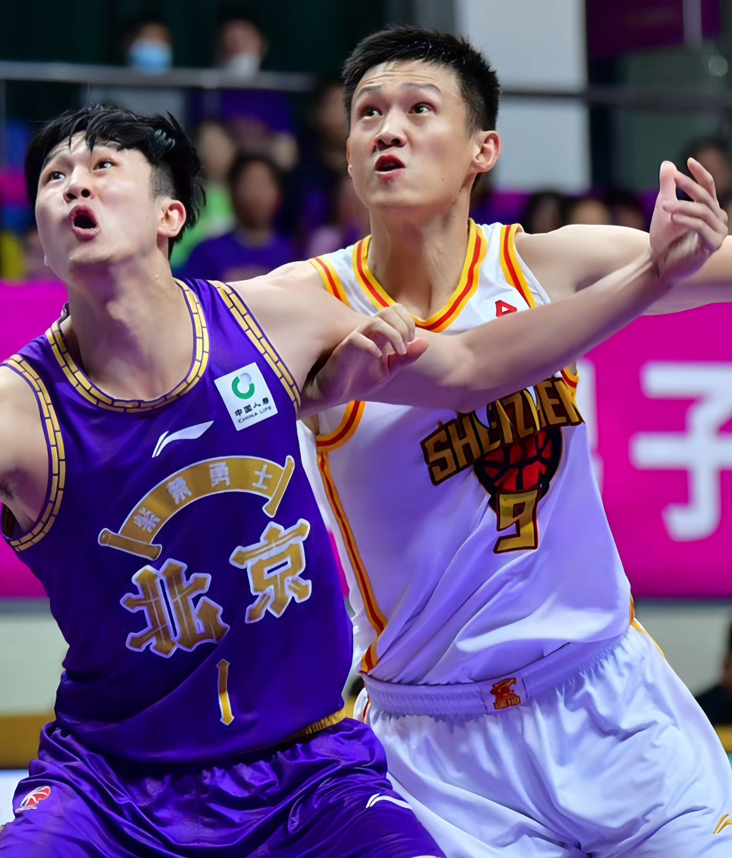 B体育官方网址：CBA总决赛：FMVP之争，数据、表现与团队贡献，谁能最终胜出？的简单介绍