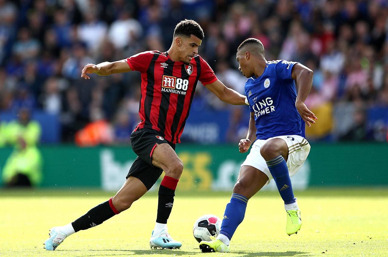 B体育官方网站:英超伯恩茅斯的防守反击战术解析 B体育官方网站:英超伯恩茅斯的防守反击战术解析