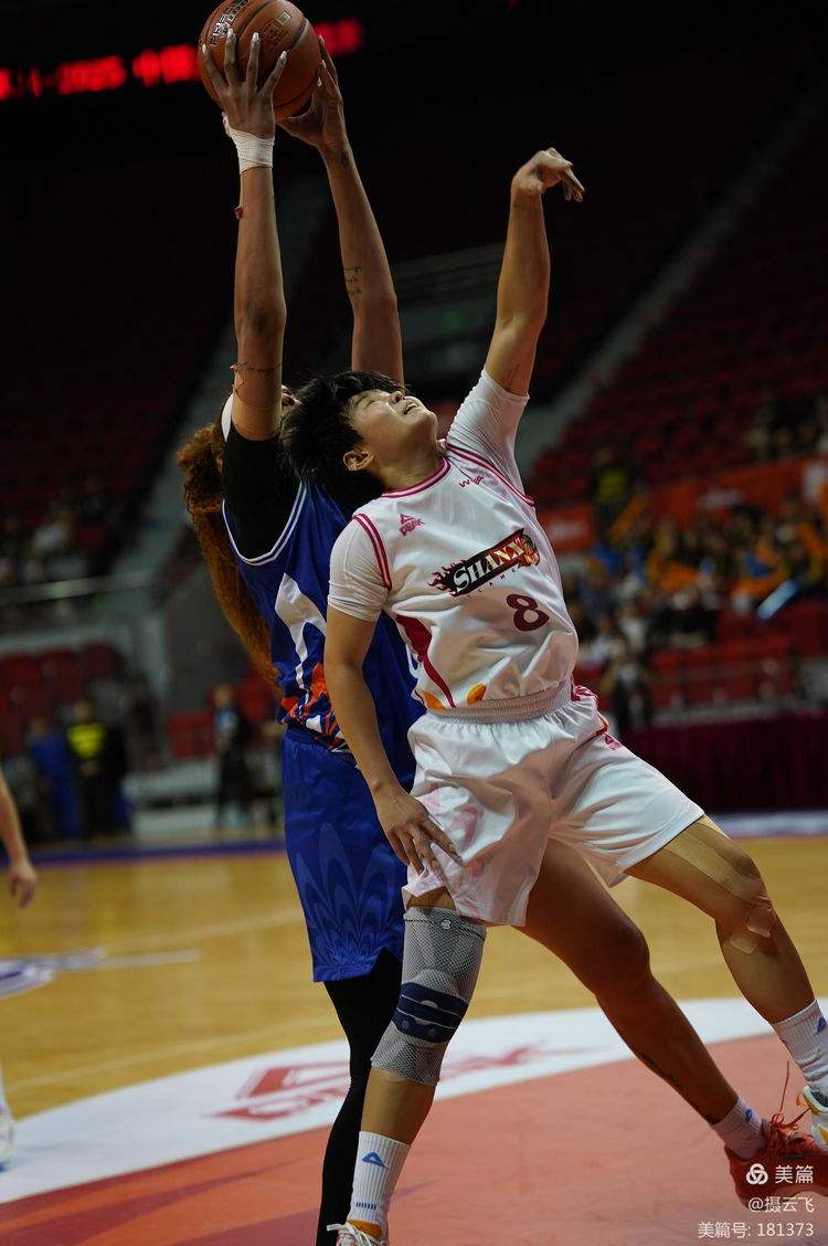 关于B体育官方网址：WCBA联赛新赛季即将开战，各队积极备战的信息