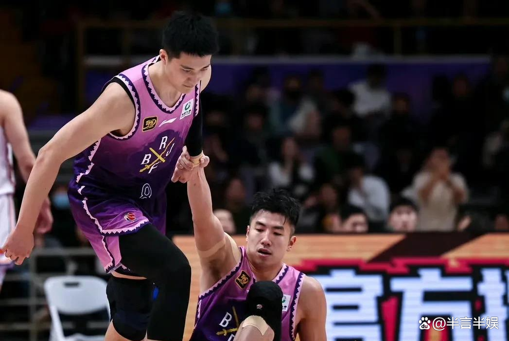 B体育官方网址:CBA球队的退役球员安置案例:帮助他们顺利过渡到新的生活的简单介绍 B体育官方网址:CBA球队的退役球员安置案例:帮助他们顺利过渡到新的生活的简单介绍