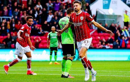 B体育官方网站:英超米尔沃尔的进攻火力与战术调整 B体育官方网站:英超米尔沃尔的进攻火力与战术调整