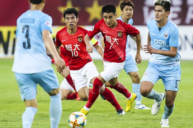 B体育平台:郑智：青训理念对中国足球未来发展的价值的简单介绍