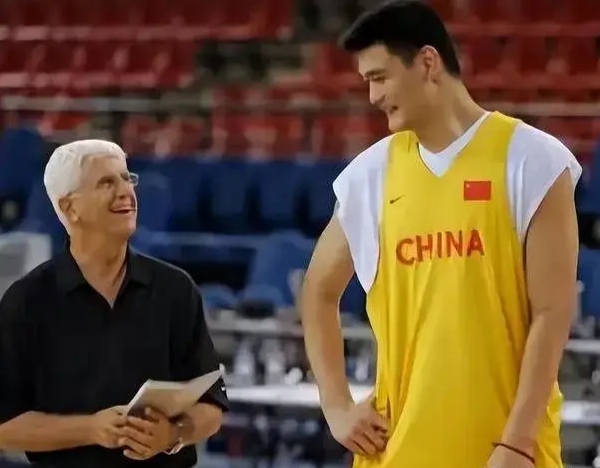 包含B体育官方网址:中国男篮历史上的最佳教练组合:他们的合作与辉煌的词条 包含B体育官方网址:中国男篮历史上的最佳教练组合:他们的合作与辉煌的词条