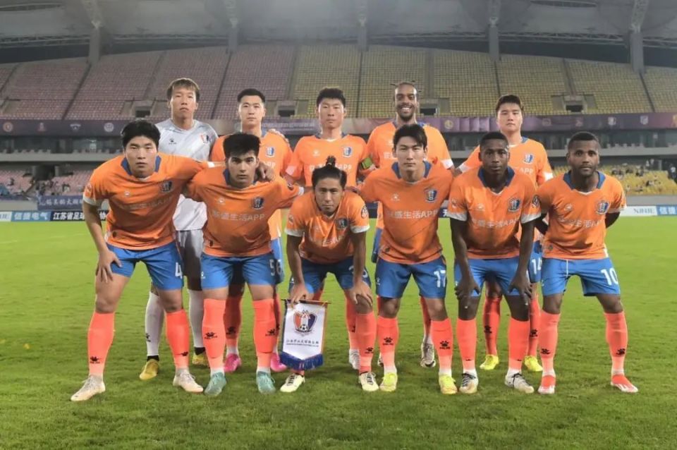 关于B体育平台:中甲联赛冲超与保级：关键场次分析与球队策略的信息