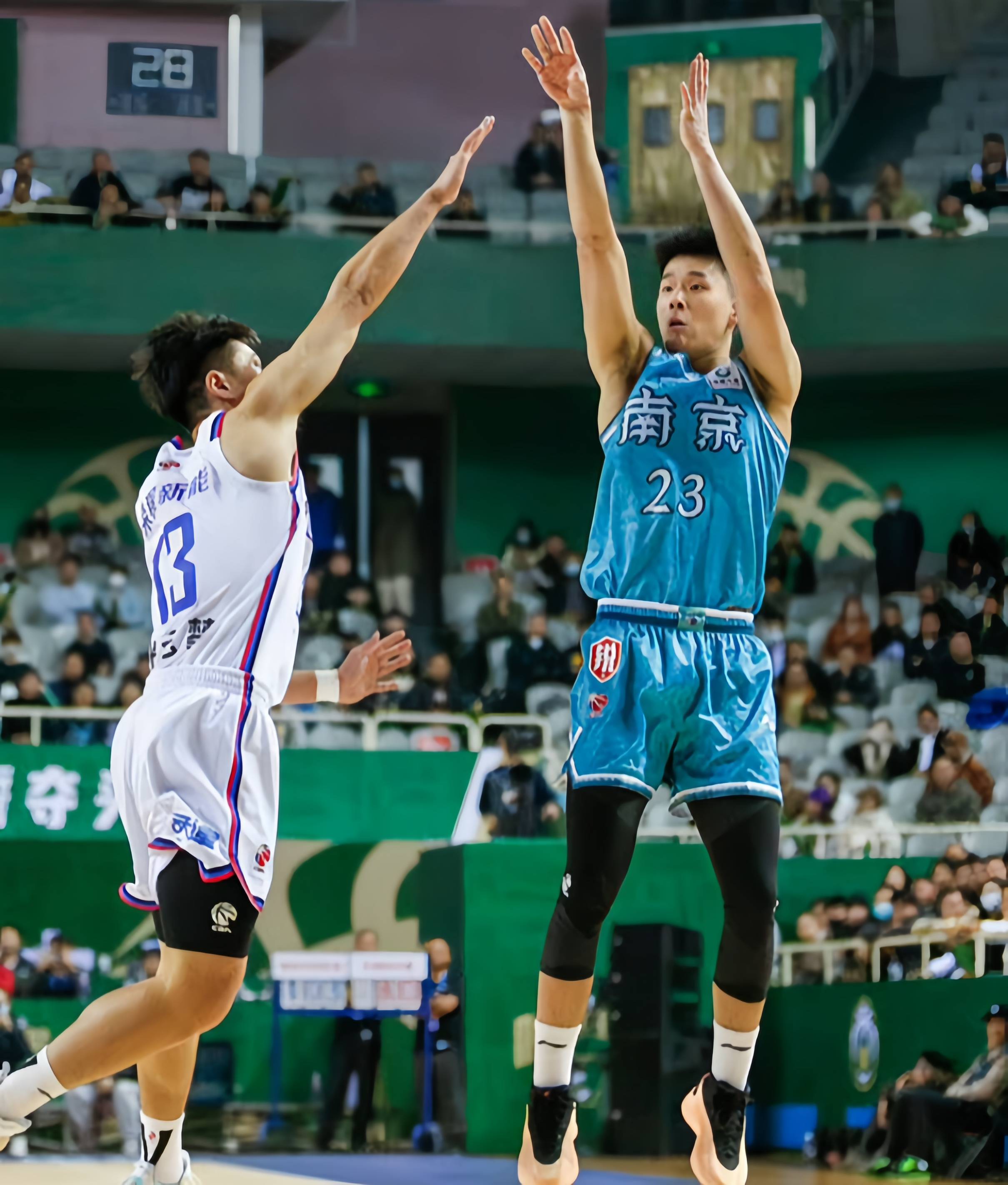 B体育官方网址：CBA联赛的赛制改革：如何提升比赛的观赏性和竞争性？的简单介绍