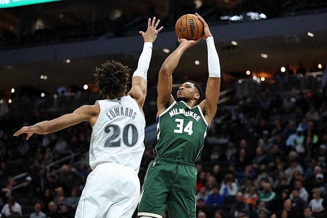 bsports体育:雄鹿队字母哥的伤病恢复情况跟踪：能否在新赛季保持健康，带领球队冲击总冠军？的简单介绍